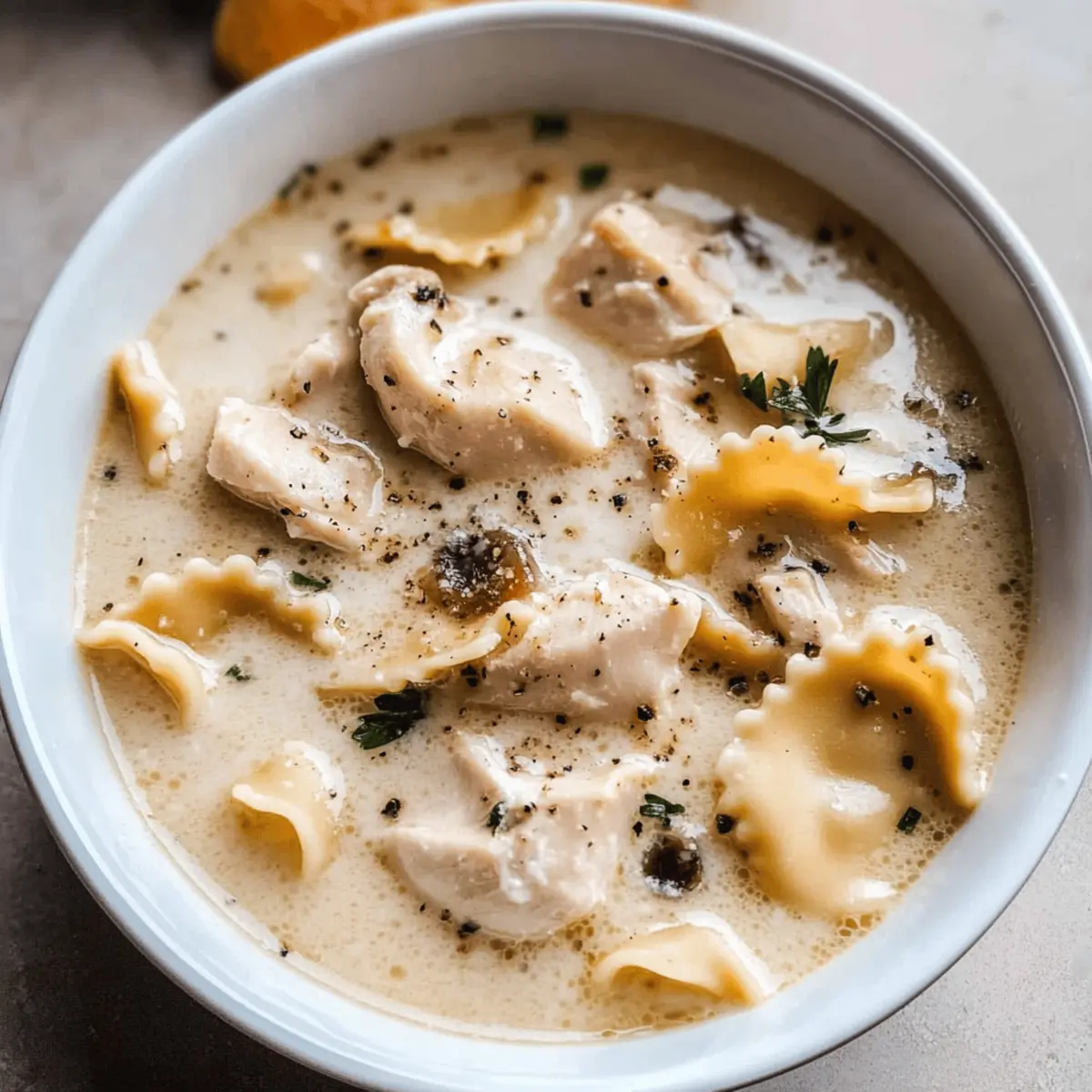 Roasted Garlic White Chicken Lasagna Soup