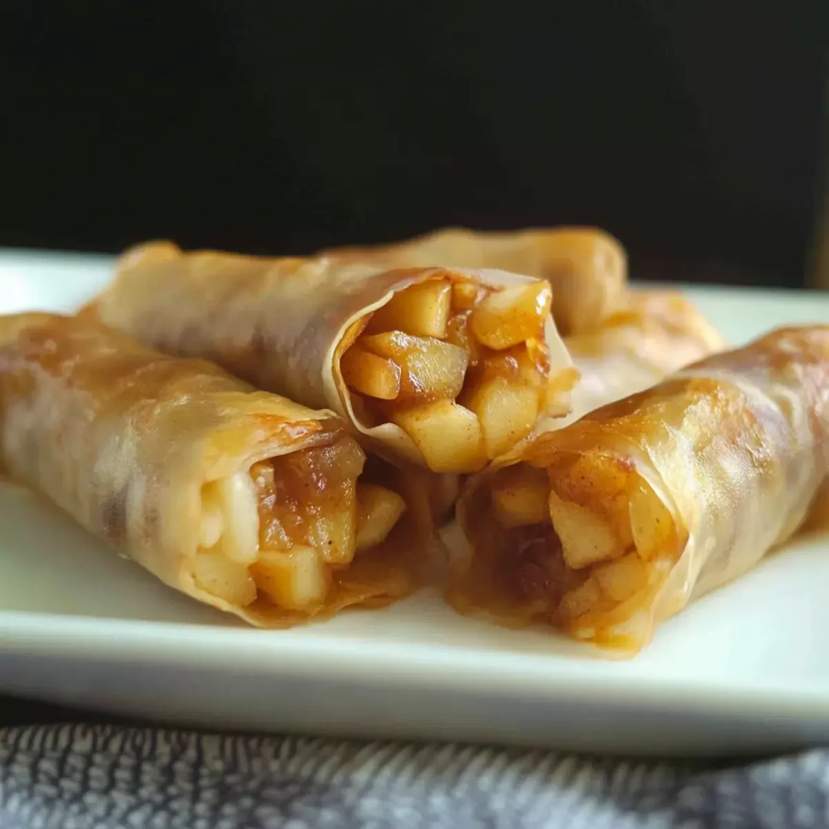 Baked Apple Pie Rice Paper Rolls